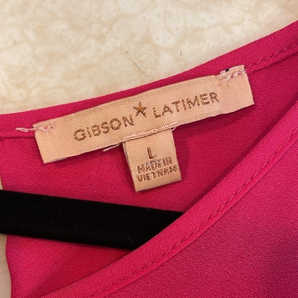 Gibson Latimer, Woman’s Blouse Sz Large, dark Pink - Picture 4 of 5